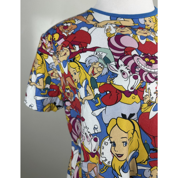 Cakeworthy x Disney x Alice In Wonderland Character Collage Cotton T-Shirt XL - Picture 8 of 15